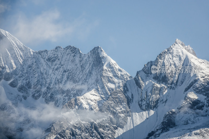 四川四姑娘山雪山航拍