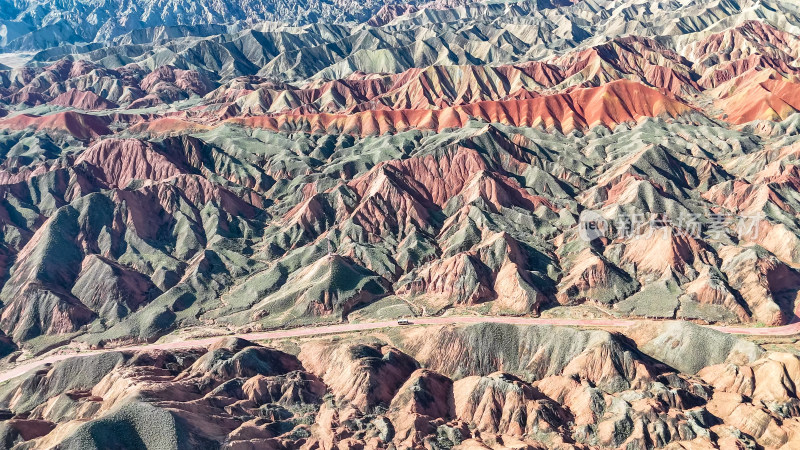 甘肃张掖七彩丹霞5A景区西北风光航拍图