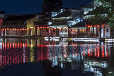 浙江湖州南浔古镇水乡百间楼夜景