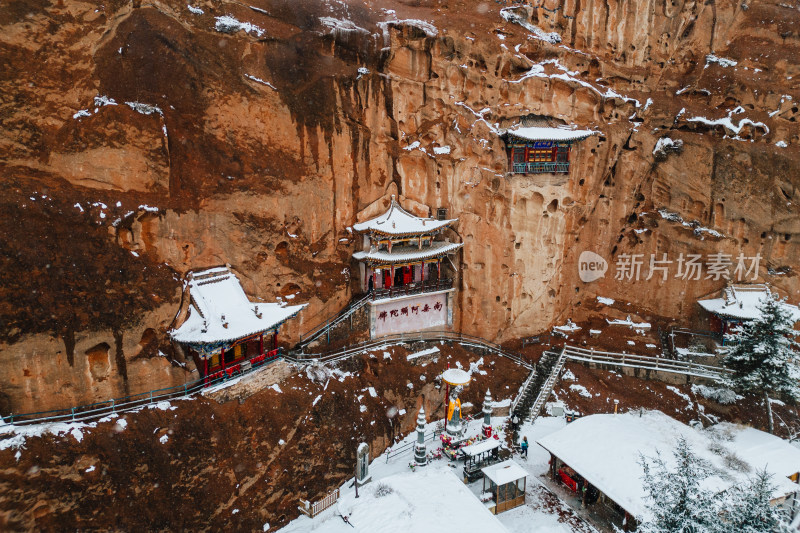 张掖马蹄寺