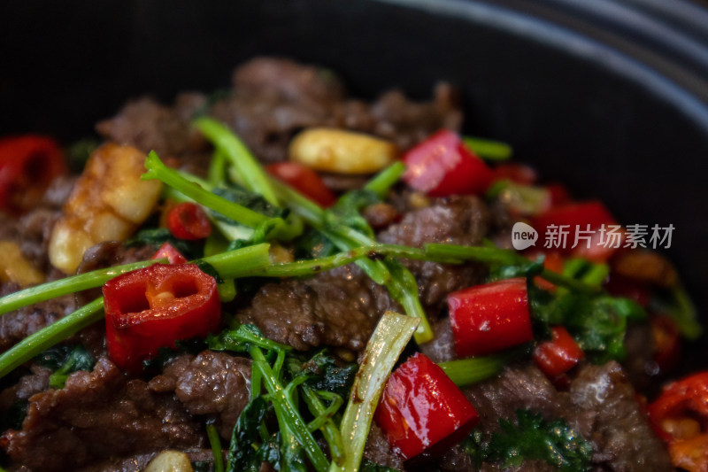 静物餐饮湘菜小炒黄牛肉特写