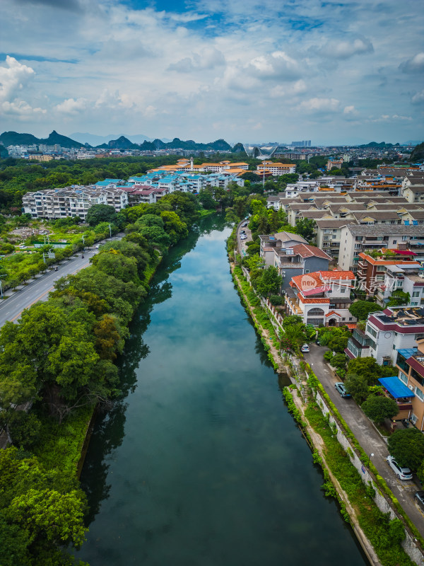 桂林小东江周边城市建筑