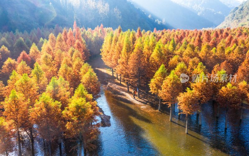 昆明寻甸三月三：色彩斑斓  冬景如画