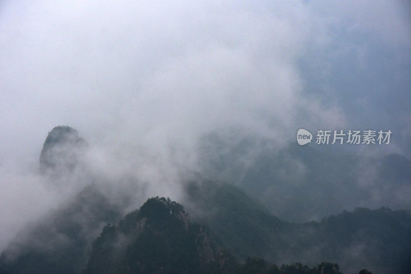 河北省栾川县老君山山顶风景