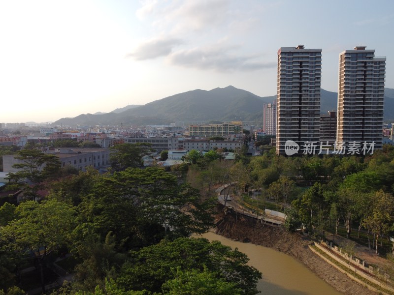 航拍广东省东莞市清溪镇城市风光