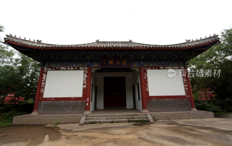 山东著名旅游景点醴泉寺建筑风格