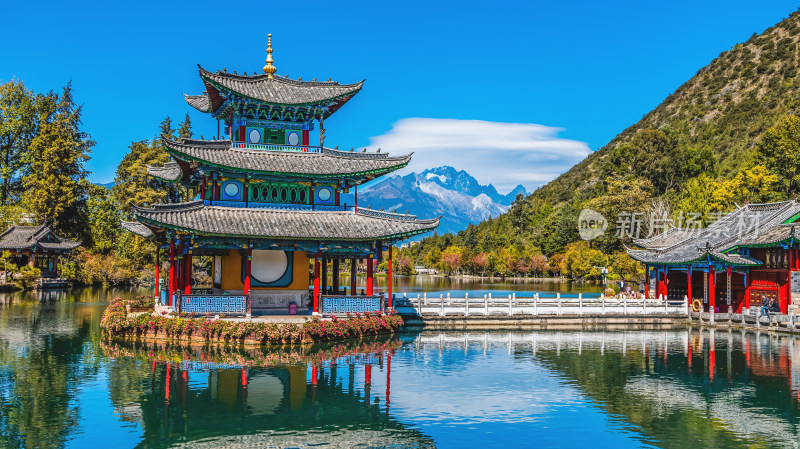 丽江古城黑龙潭景