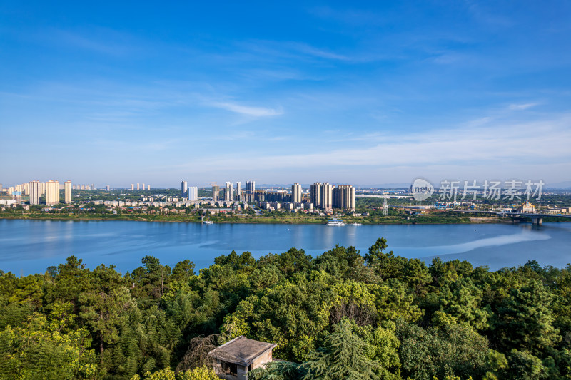 航拍湘江风光夏日早晨