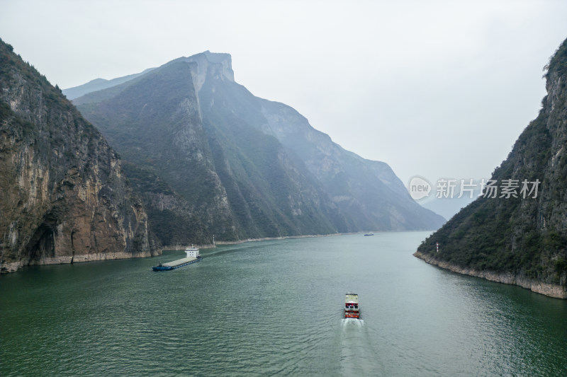 长江三峡奉节瞿塘峡山水风光