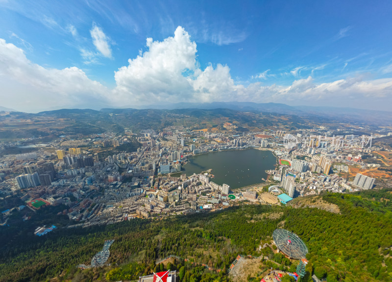 航拍红河州个旧市城市风光