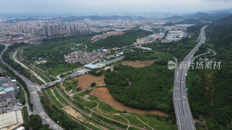 航拍广东省东莞市清溪镇城市风光