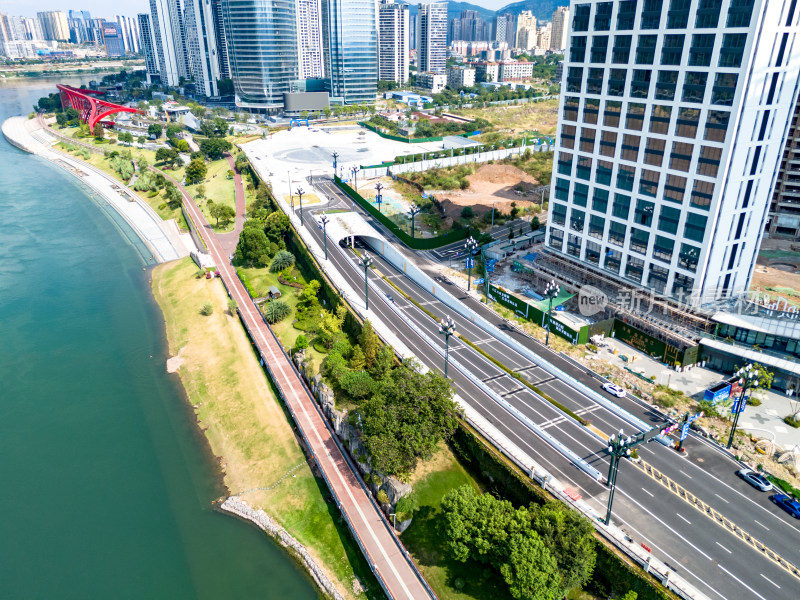 宜宾长江河流城市风光航拍图