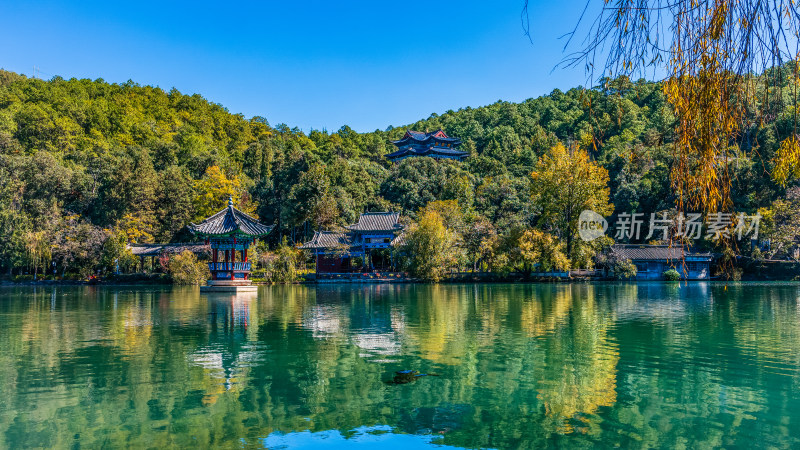 丽江古城黑龙潭景