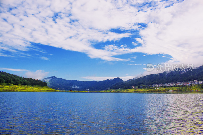 风景湖泊雅女湖