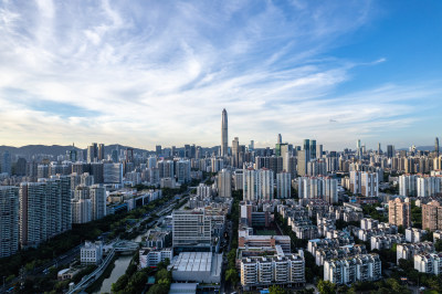 深圳市福田区新洲河两岸风光