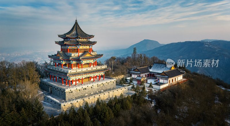 崆峒山中式古建筑山景航拍