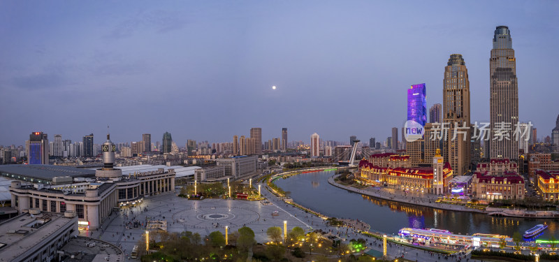 天津海河风景津湾CBD金融中心城市夜景航拍