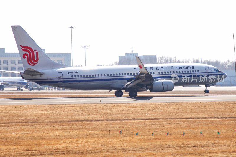 中国国际航空公司飞机在跑道