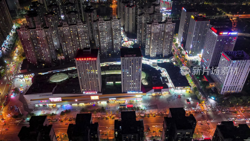 四川内江万达广场夜景灯光航拍图