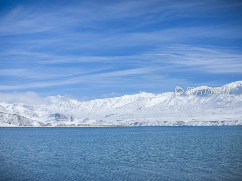 新疆帕米尔高原昆仑雪山白沙湖