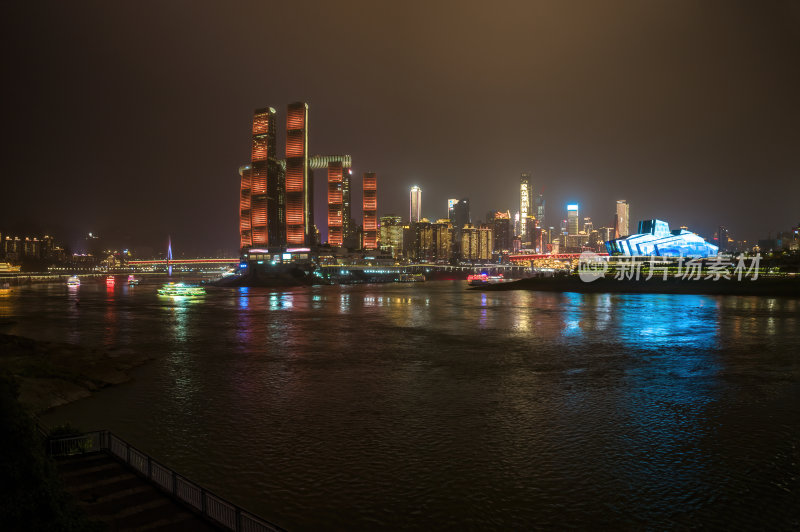 重庆朝天门来福士办公楼商场日落夜景航拍