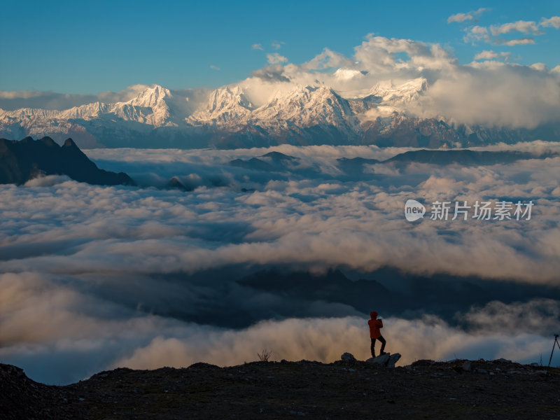 四川雅安牛背山云海云瀑贡嘎雪山高空航拍