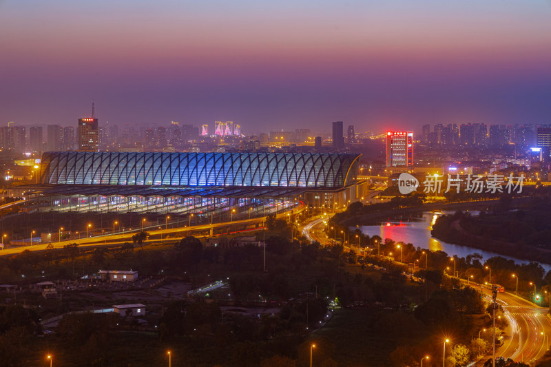 天津西站夜景风光