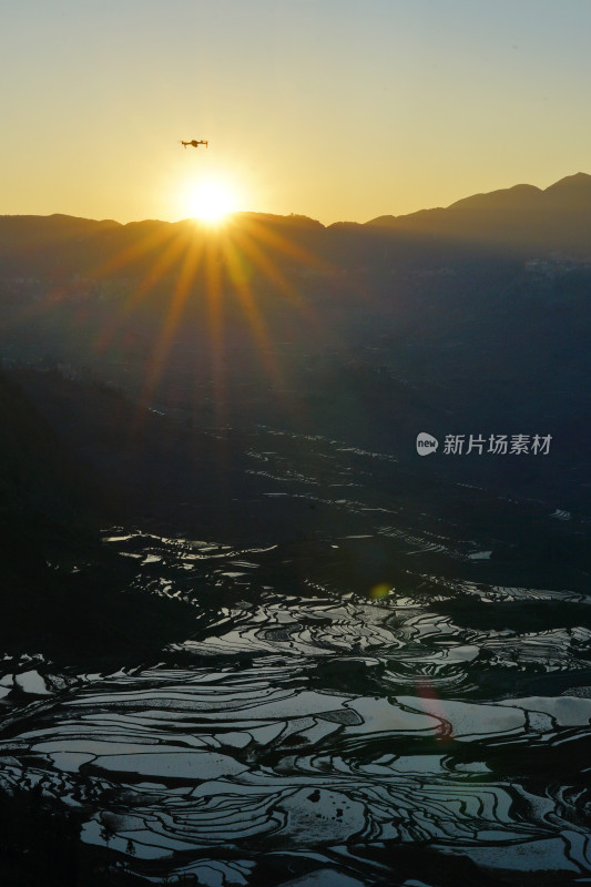 红河元阳梯田，大瓦遮梯田，日落时分