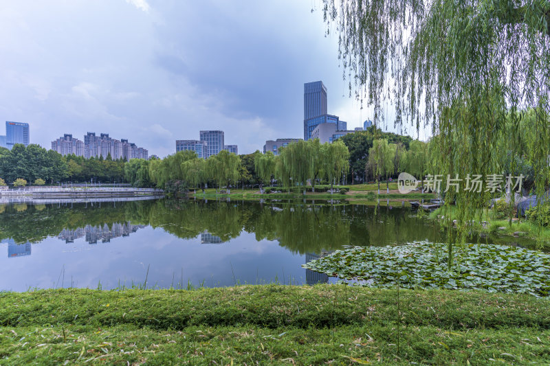 武汉江汉区后襄河公园风景