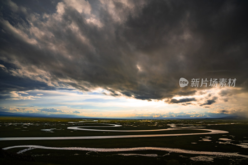 新疆伊犁巴音布鲁克湿地风光