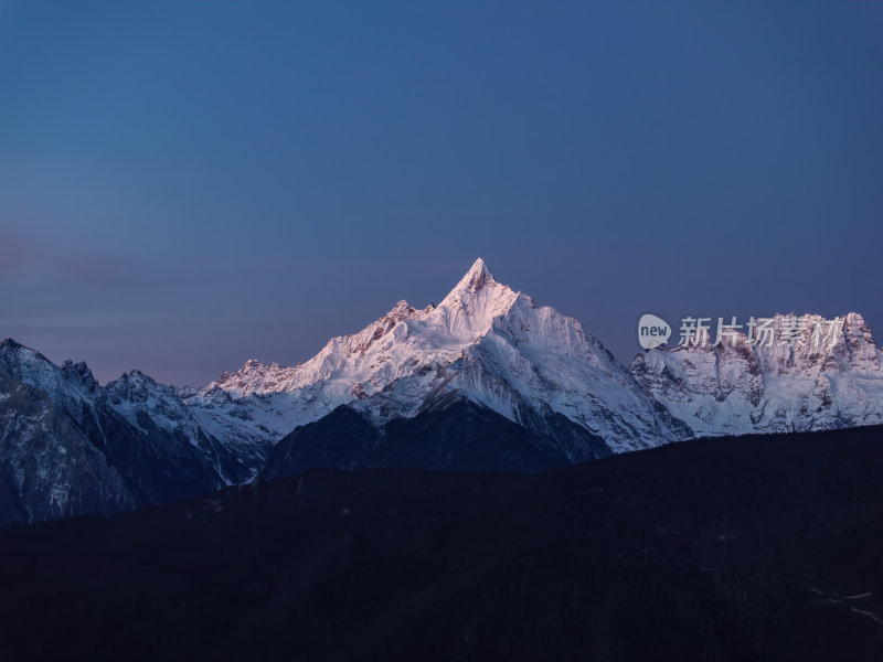 云南香格里拉梅里雪山高空航拍