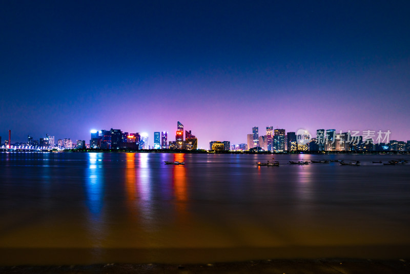 杭州钱塘江夜景