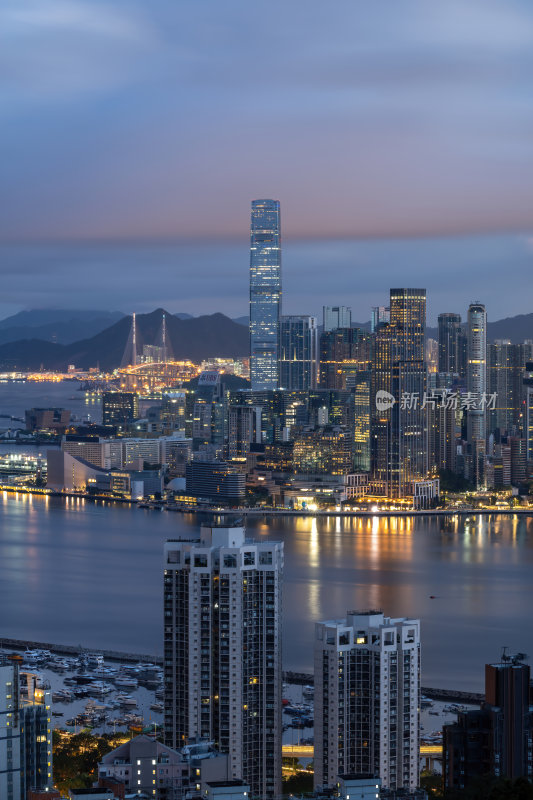 香港维多利亚港CBD中环夜景