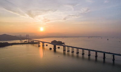 震撼虎门大桥跨海大桥日出航拍摄影配图