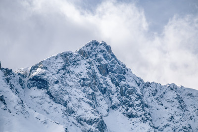 云南白马雪山观景台-冬季雪山山顶