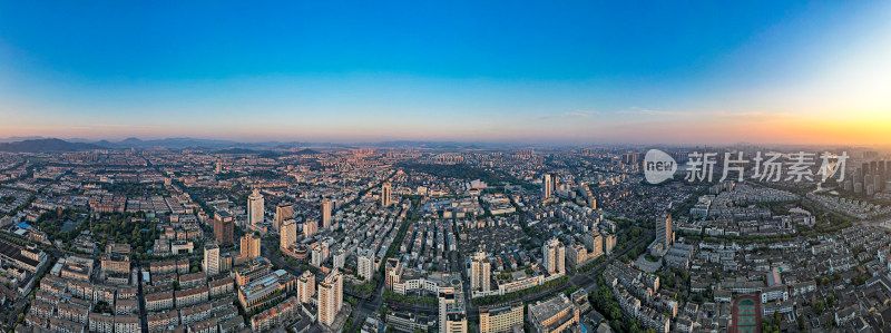 浙江绍兴城市清晨日出航拍全景图