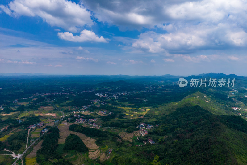 农业种植山川丘陵乡村航拍摄影图