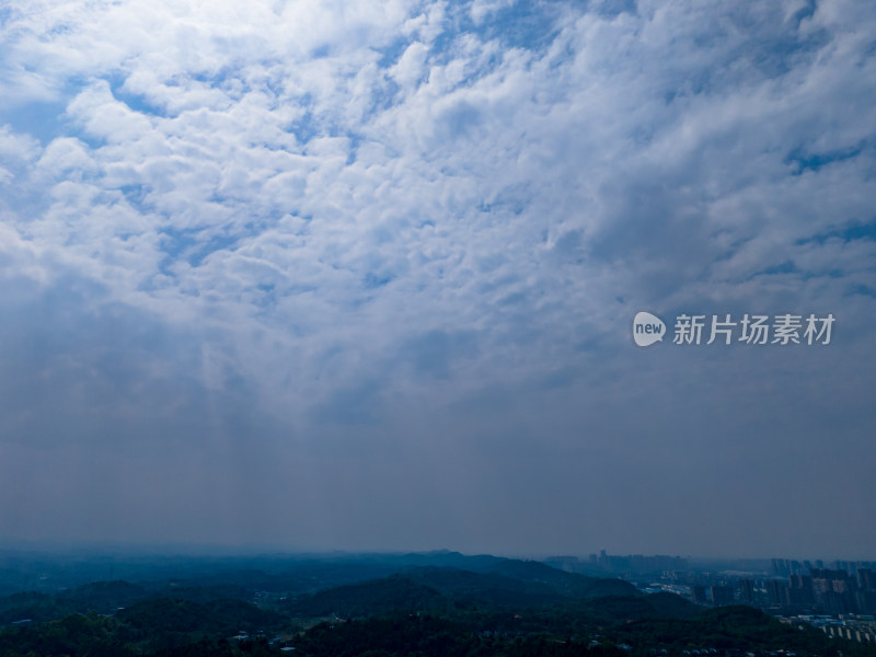 德阳城市风光蓝天白云航拍图