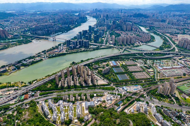 福建福州城市风光闽江鼓山蓝天白云航拍摄影