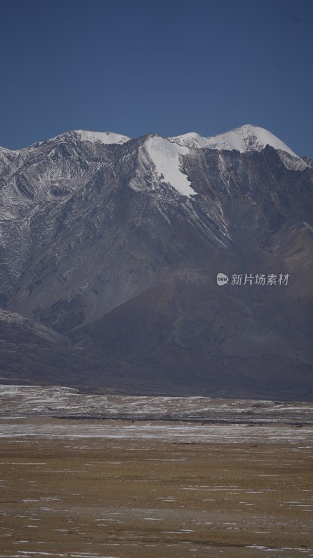 西藏西夏巴马峰