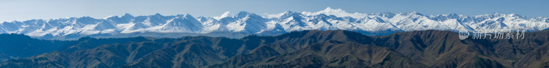 航拍新疆伊犁那拉提雪山全景
