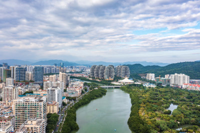 海南省三亚市天涯区红树林公园/三亚河航拍