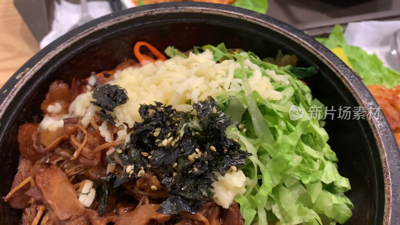 韩式石锅拌饭美食特写