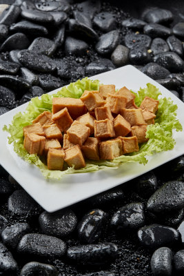 烤肉食材鱼豆腐