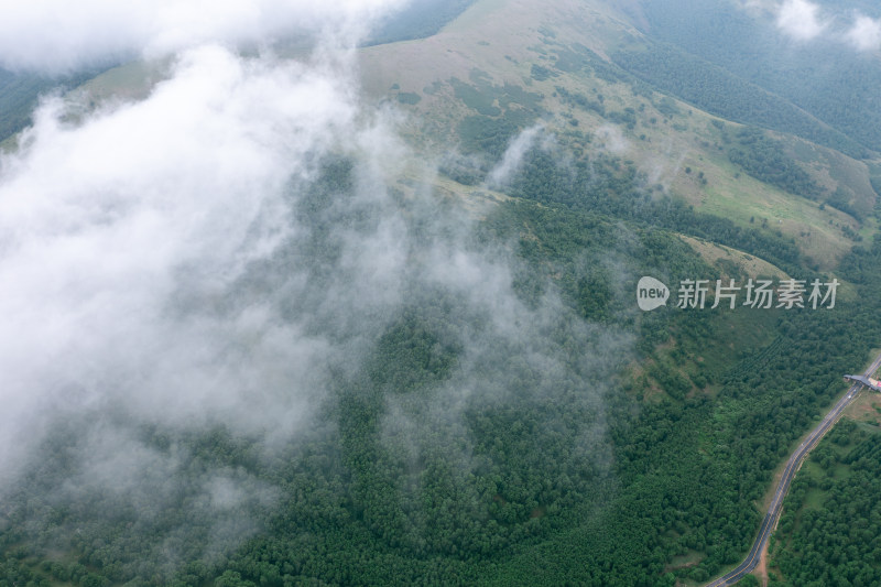 航拍赤峰市克什克腾旗大兴安岭黄岗梁山谷