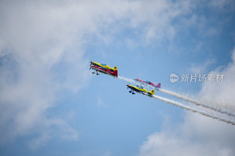 飞行表演队  飞行大会  特技飞行