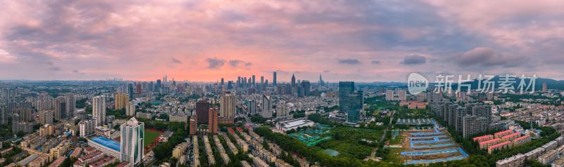 南京城市天际线日落全景