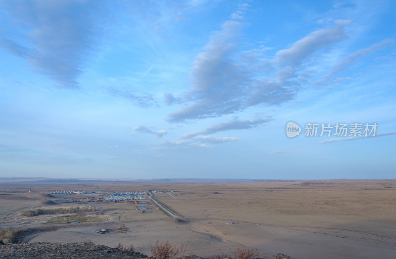 内蒙古锡林浩特平顶山草原火山地质公园