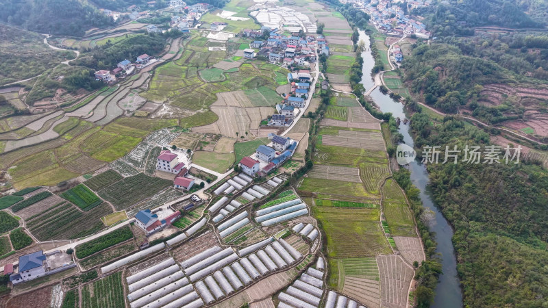 乡村田园农业种植大棚航拍图