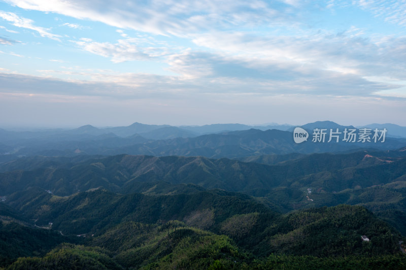 湖南蓬源仙风车山风光